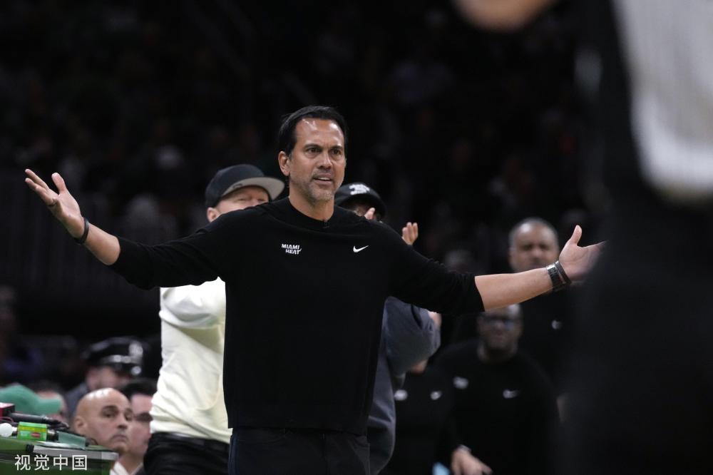 用实际行动 用实际行动