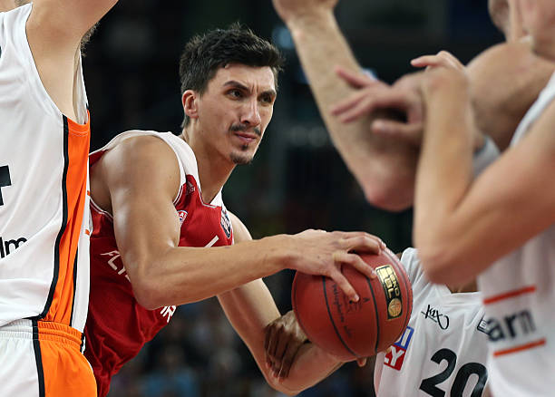 丹布罗西奥 丹布罗西奥