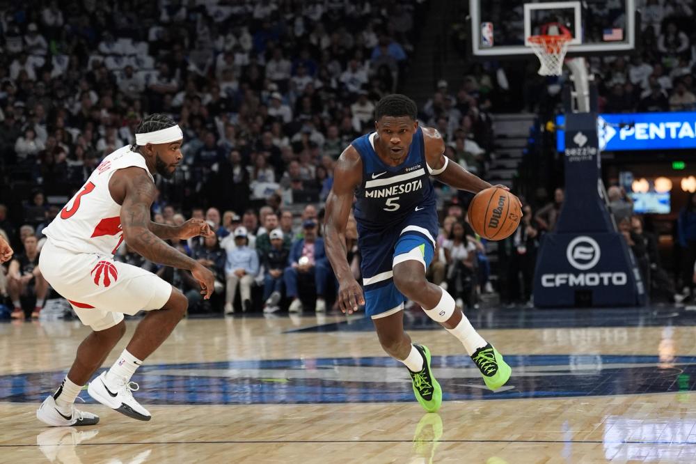 他推动球队 他推动球队