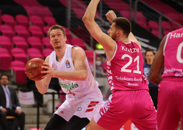 场拦截来遏 场拦截来遏